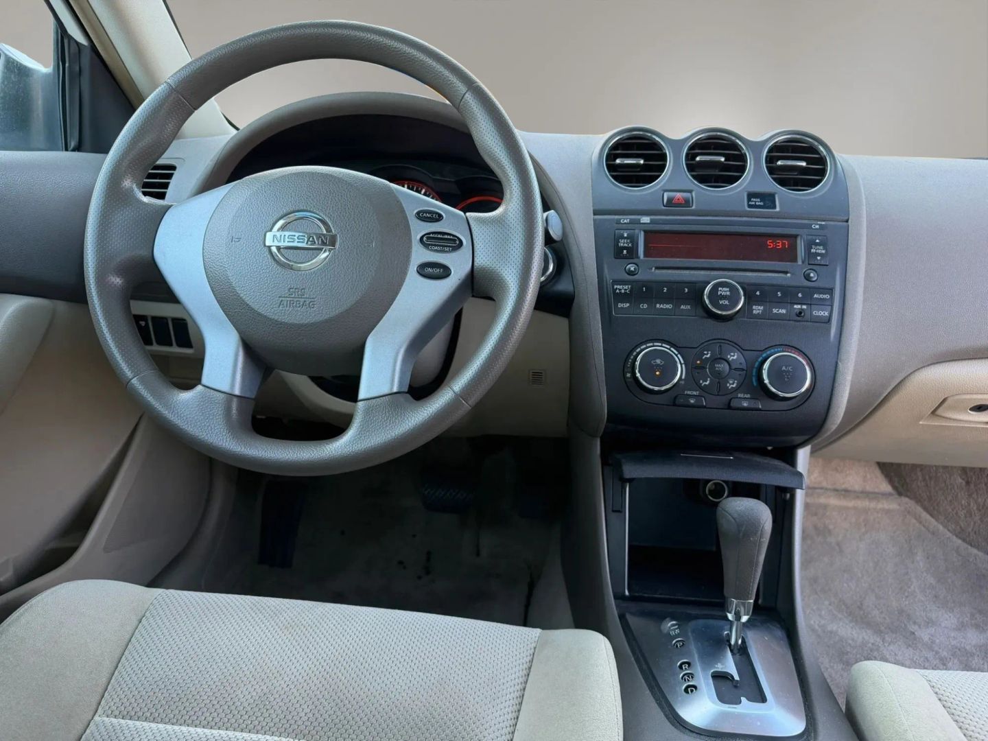 Photo 20 of this Nissan Altima