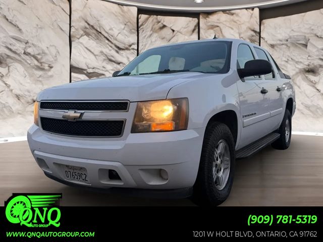 2008 Chevrolet Avalanche Pickup Truck 4X2 Automatic
