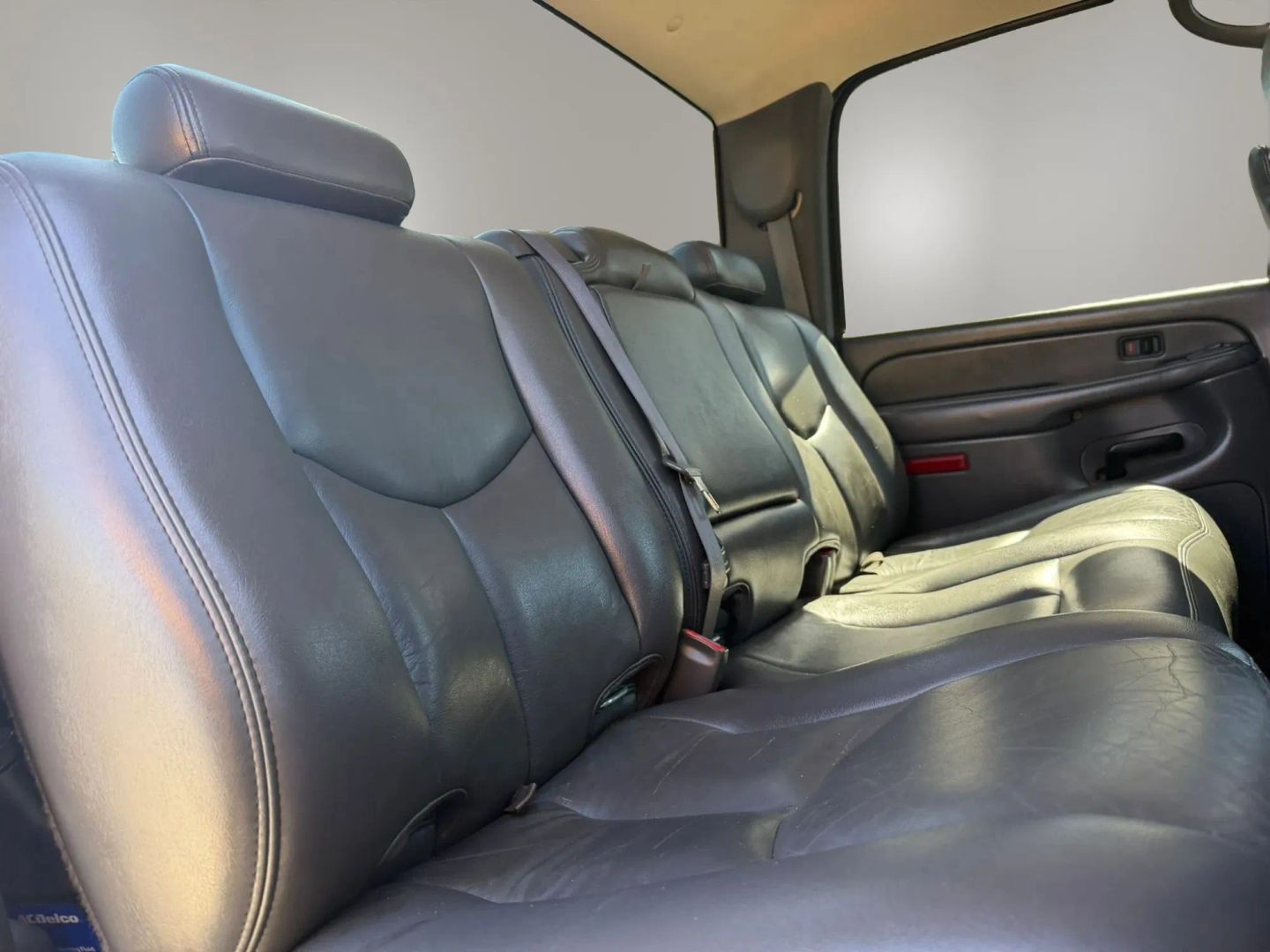 Photo 19 of this Chevrolet Silverado 2500HD