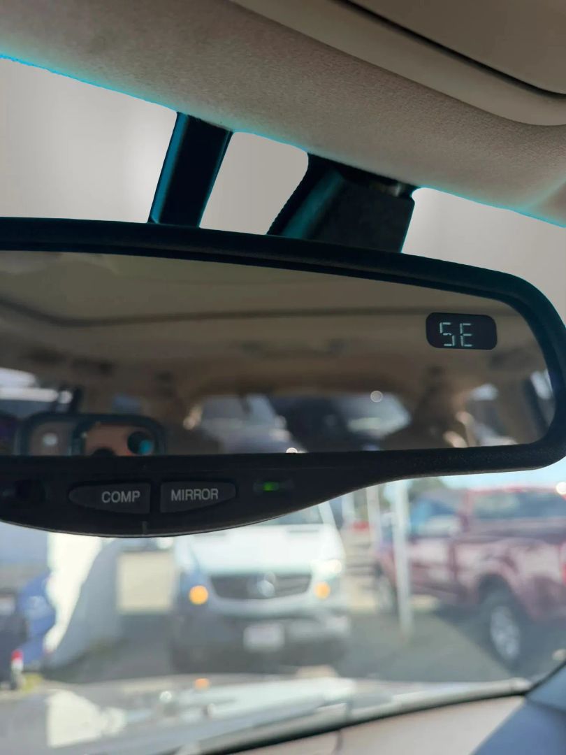 Photo 31 of this Lexus GX 470