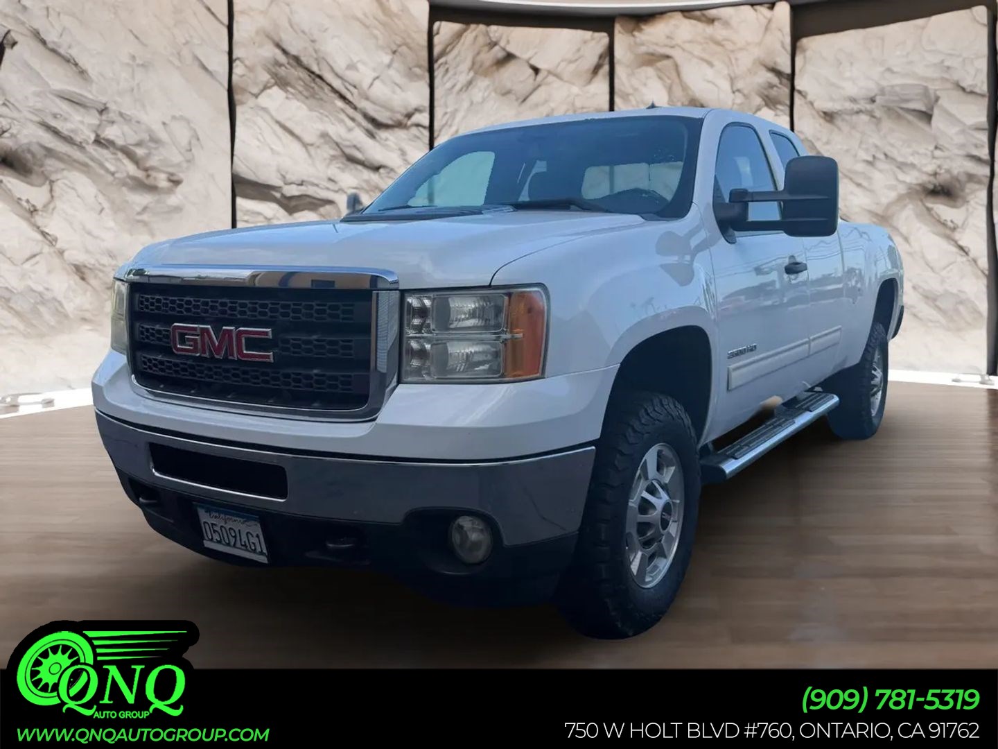 2011 GMC Sierra 4WD Extended Cab 8ft SLE's photo