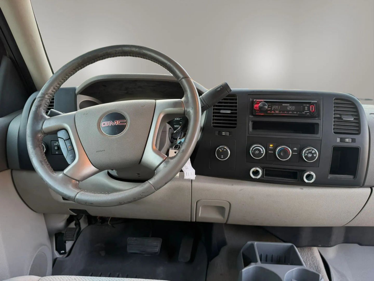 Photo 18 of this GMC Sierra 2500HD