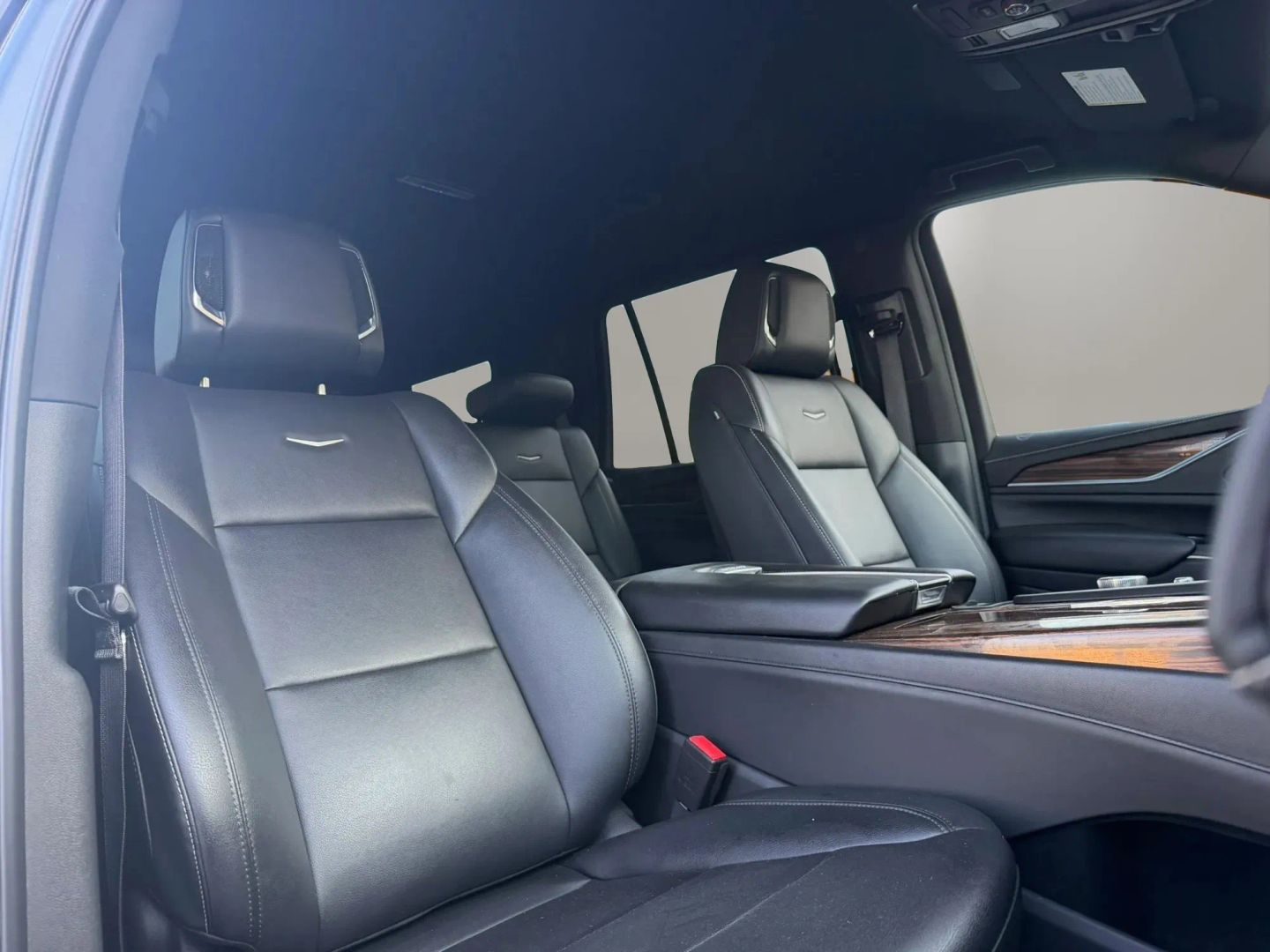 Photo 17 of this Cadillac Escalade
