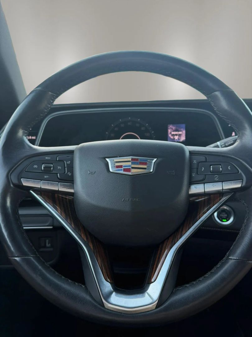 Photo 23 of this Cadillac Escalade