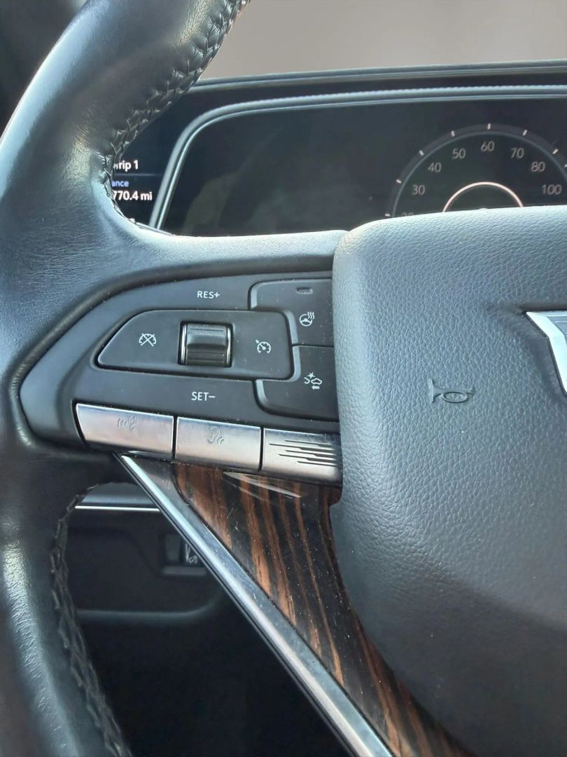 Photo 25 of this Cadillac Escalade