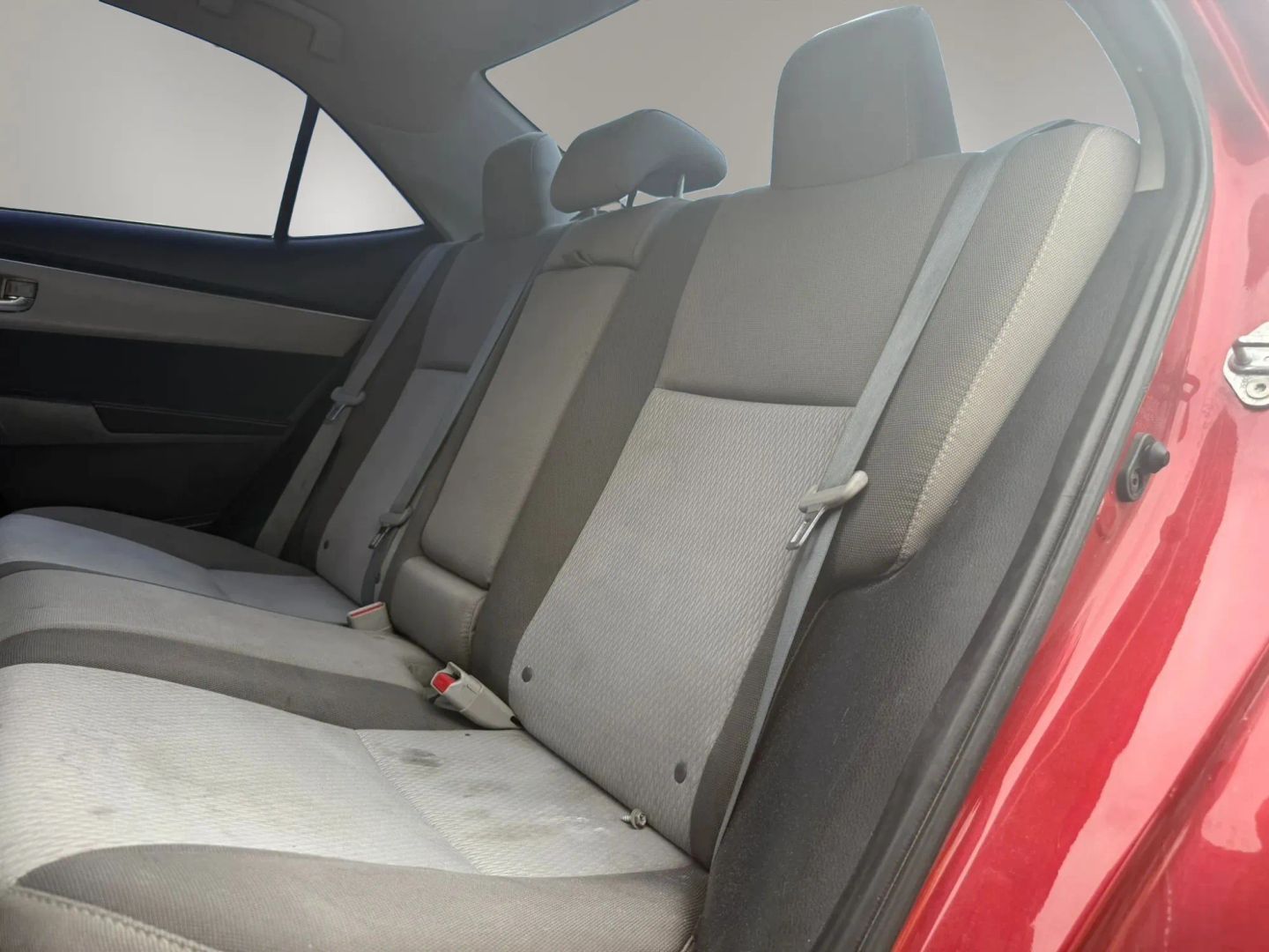 Photo 13 of this Toyota Corolla