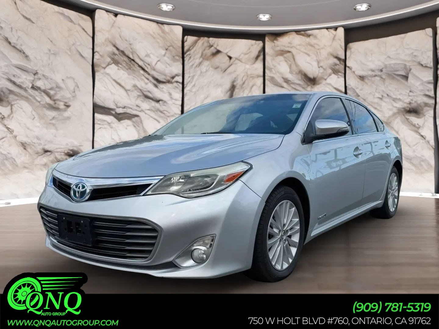 2014 Toyota Avalon XLE Touring Hybrid's photo