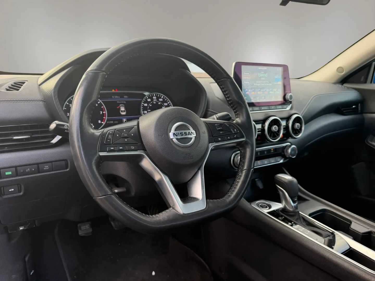 Photo 11 of this Nissan Sentra