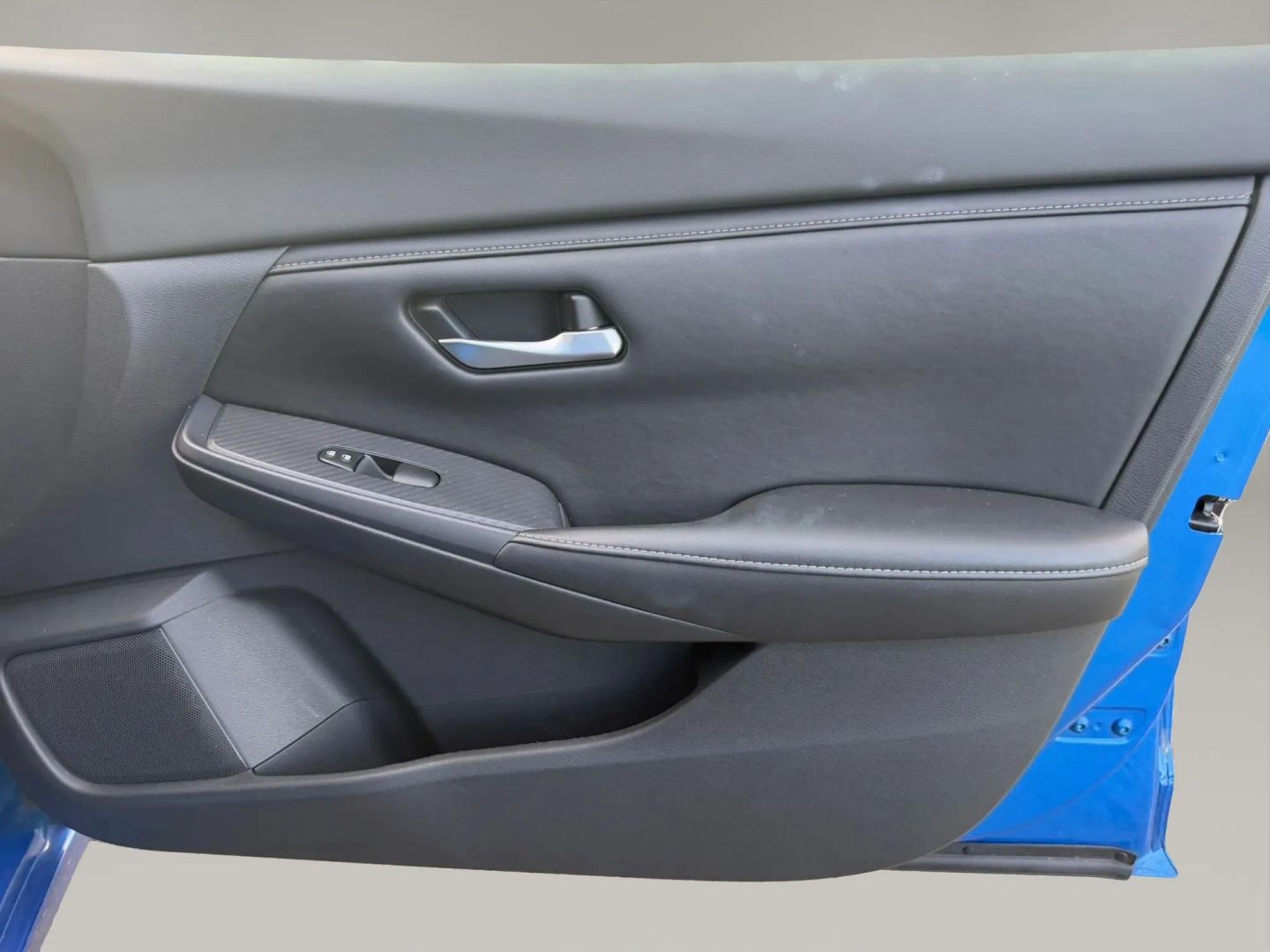 Photo 15 of this Nissan Sentra