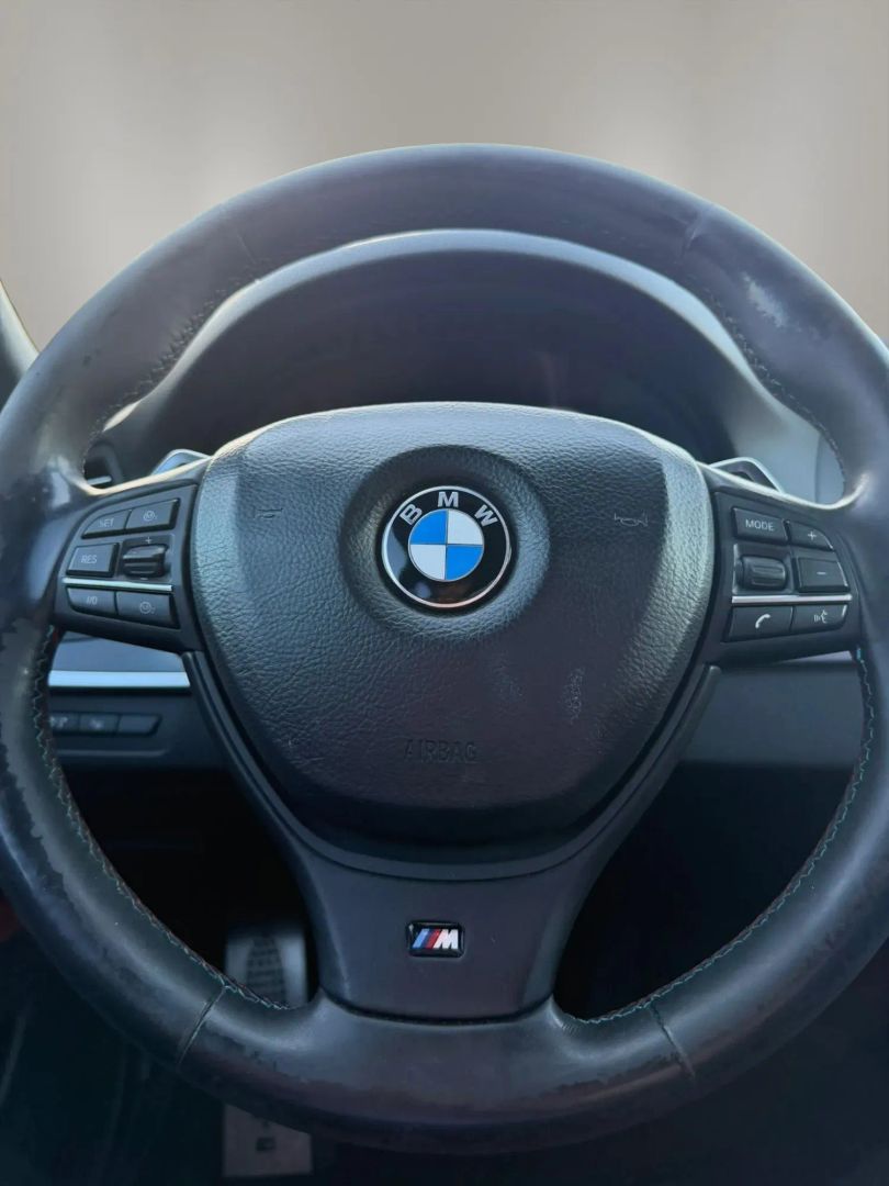 Photo 21 of this BMW M5