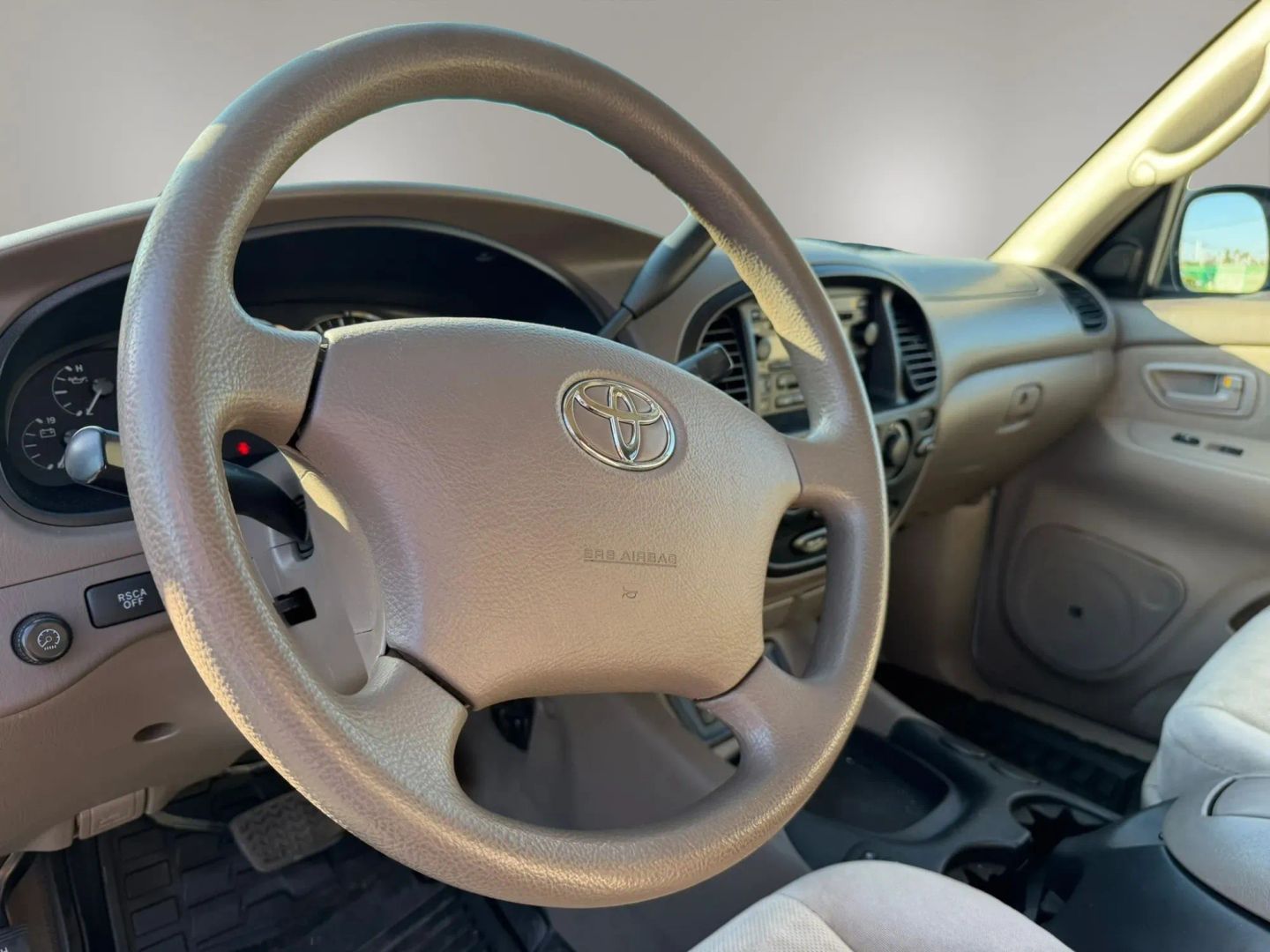 Photo 11 of this Toyota Sequoia