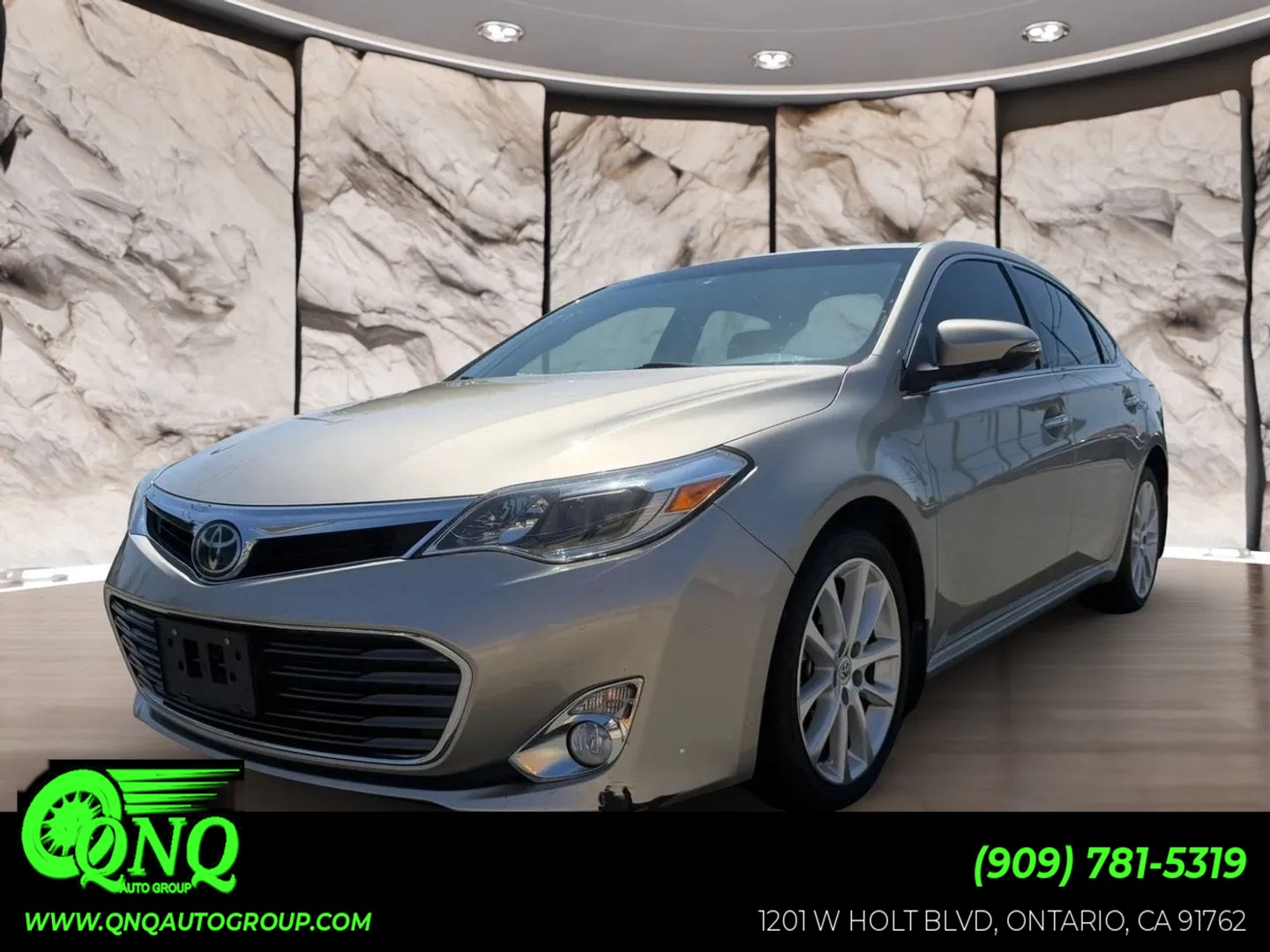  2013 Toyota Avalon Sedan Front-Wheel Drive Automatic