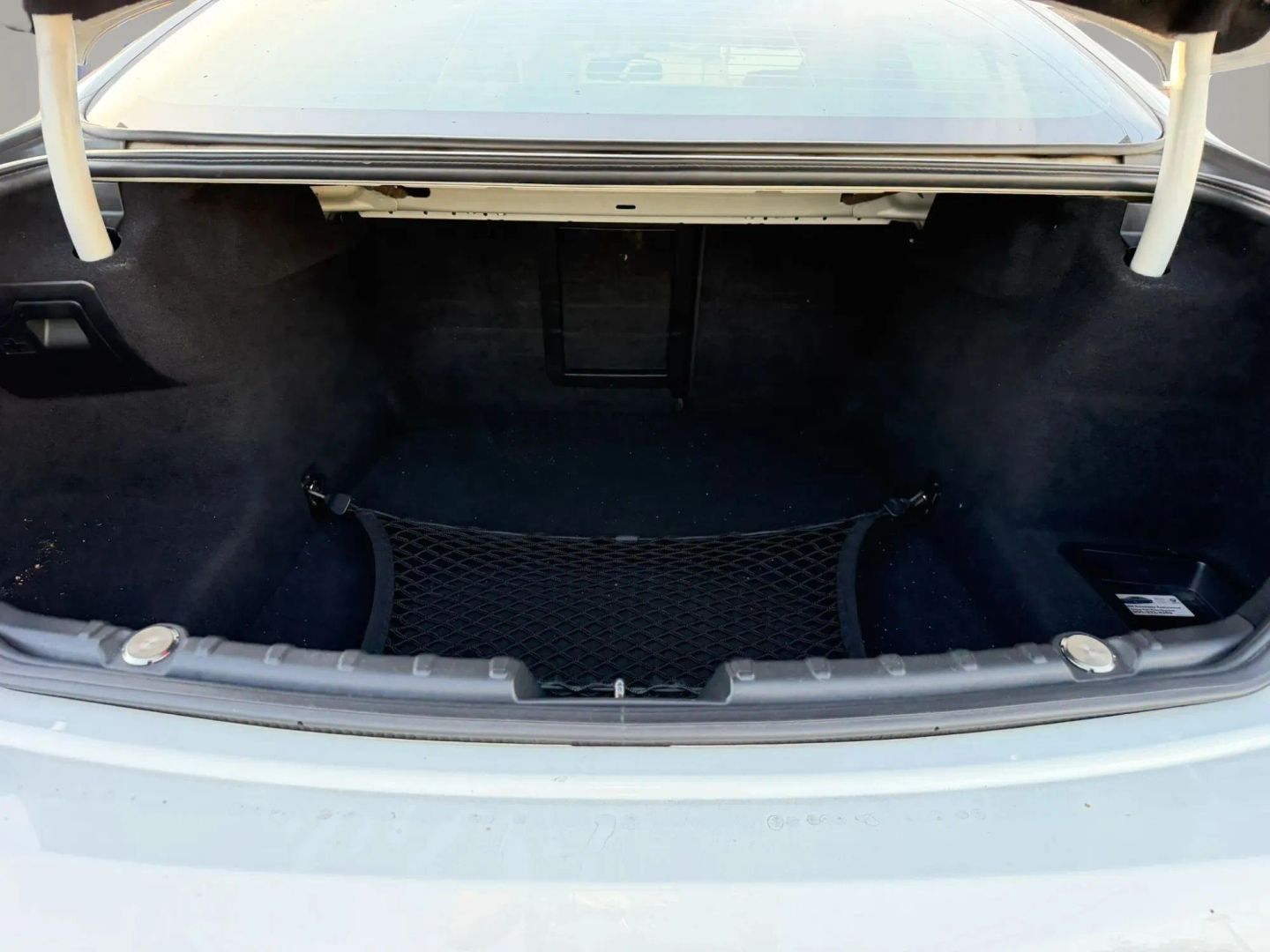 Photo 16 of this BMW M6