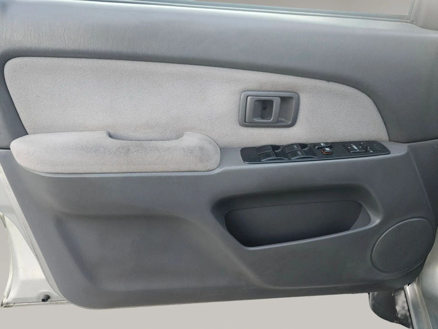 Photo 10 of this Toyota 4Runner