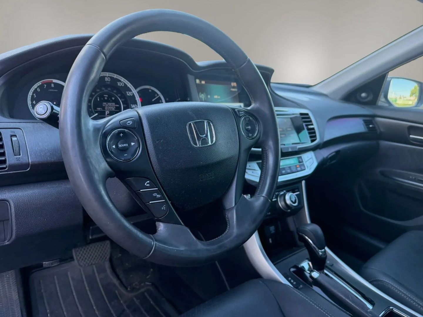 Photo 11 of this Honda Accord Sedan
