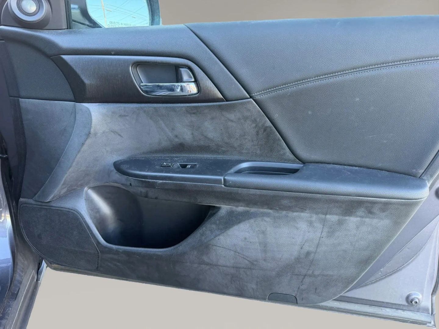 Photo 14 of this Honda Accord Sedan