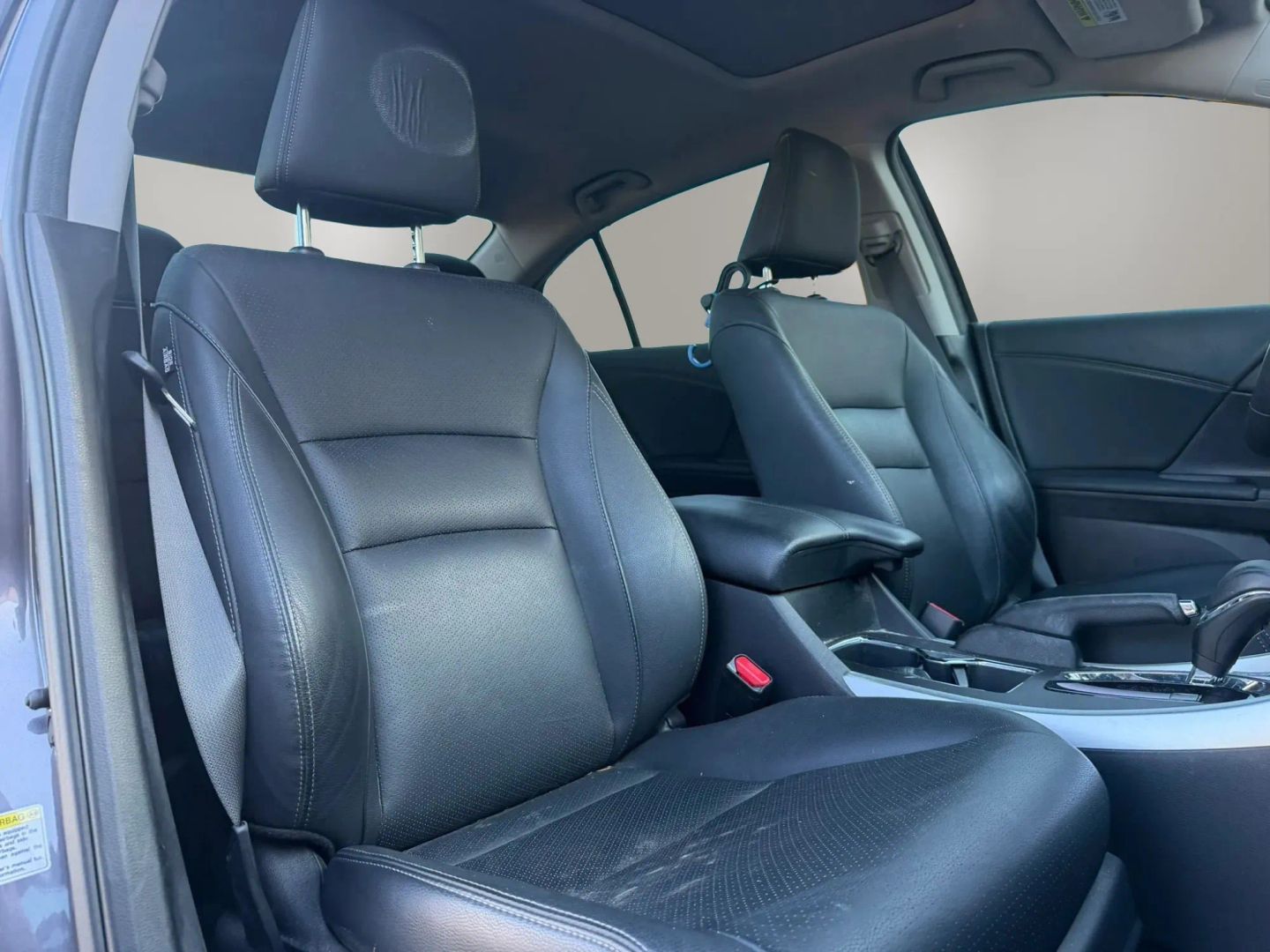Photo 15 of this Honda Accord Sedan