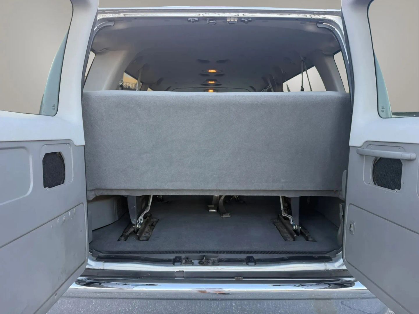 Photo 12 of this Ford Econoline Wagon