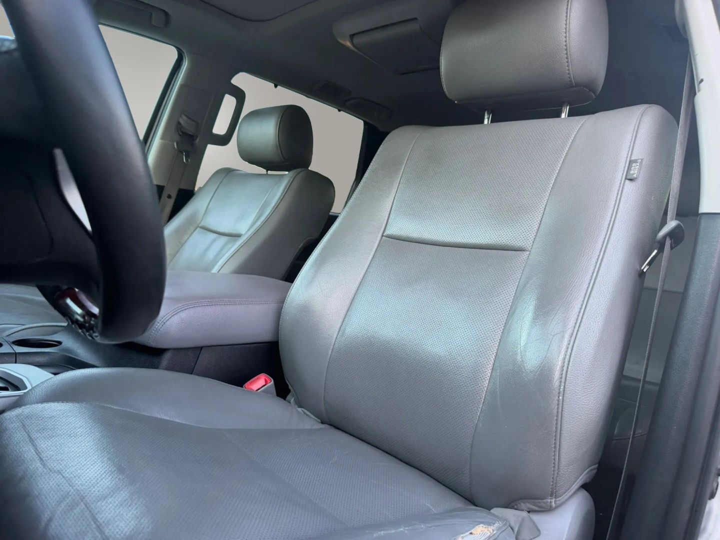 Photo 10 of this Toyota Sequoia