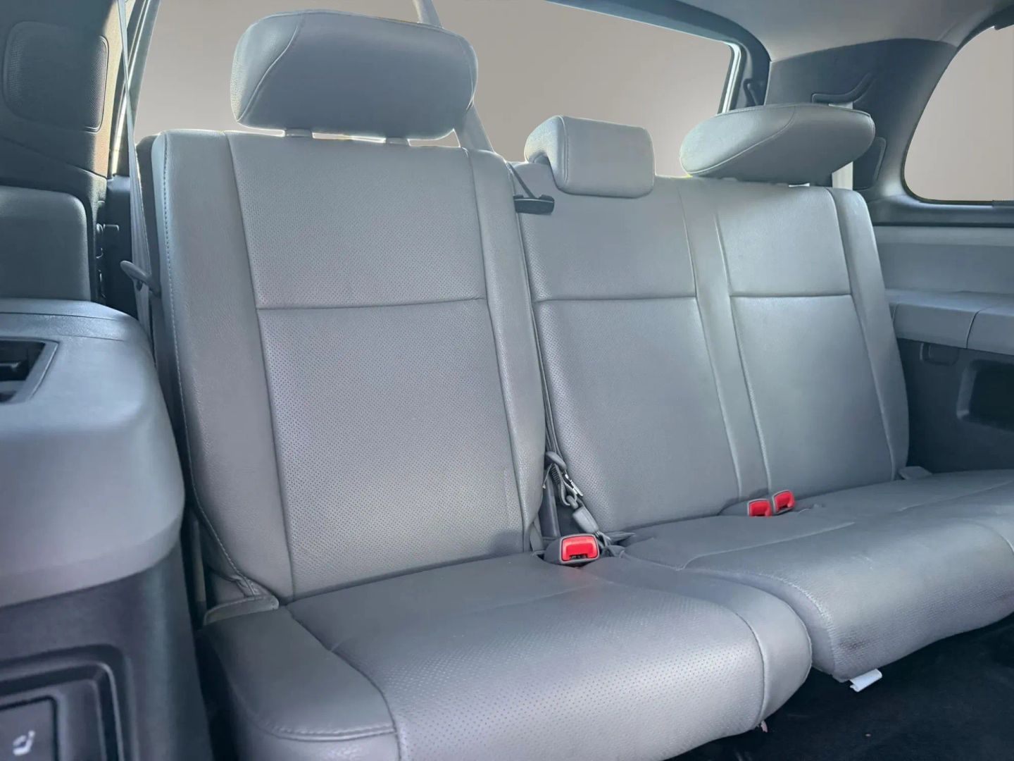 Photo 24 of this Toyota Sequoia
