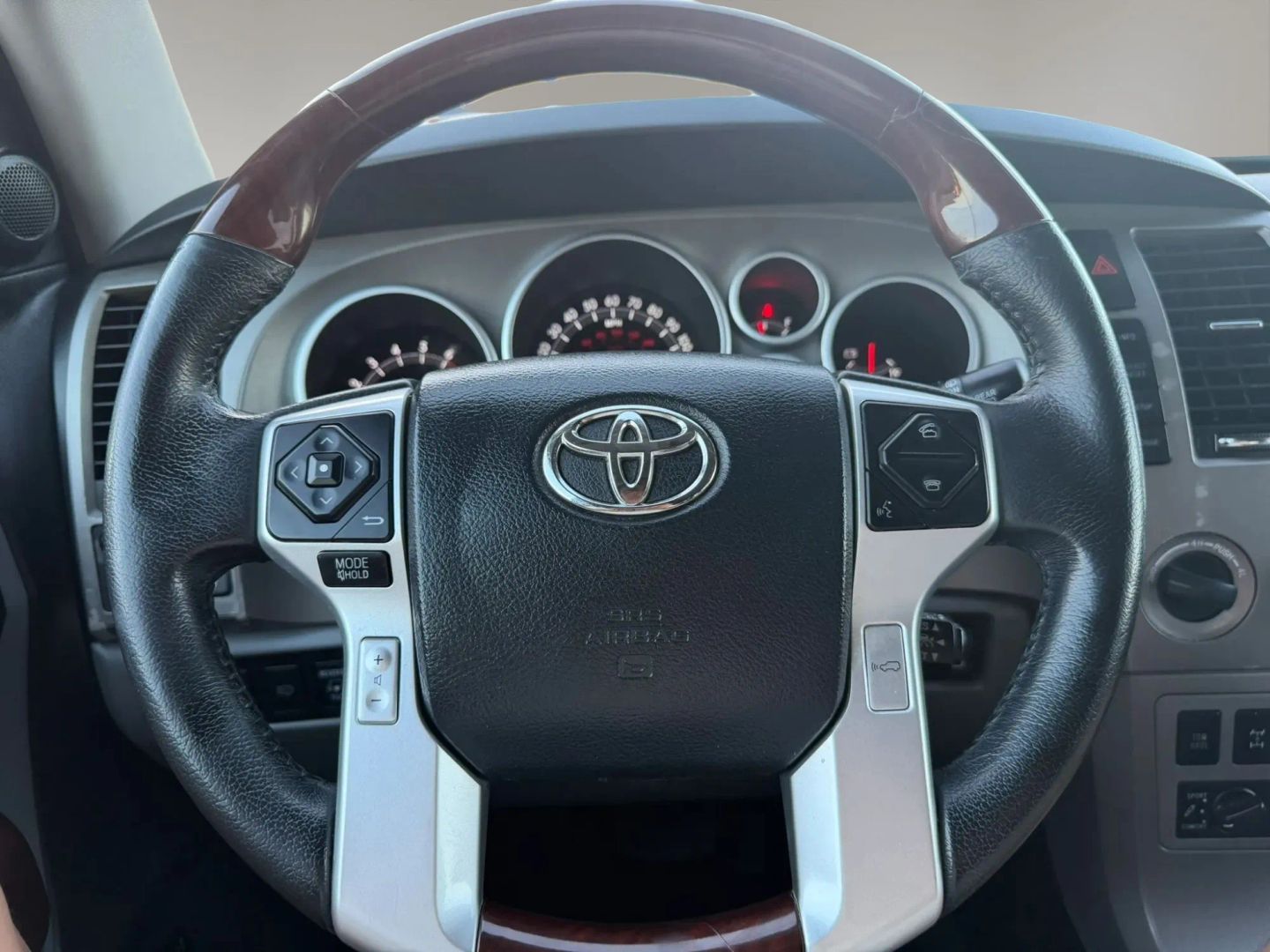 Photo 26 of this Toyota Sequoia