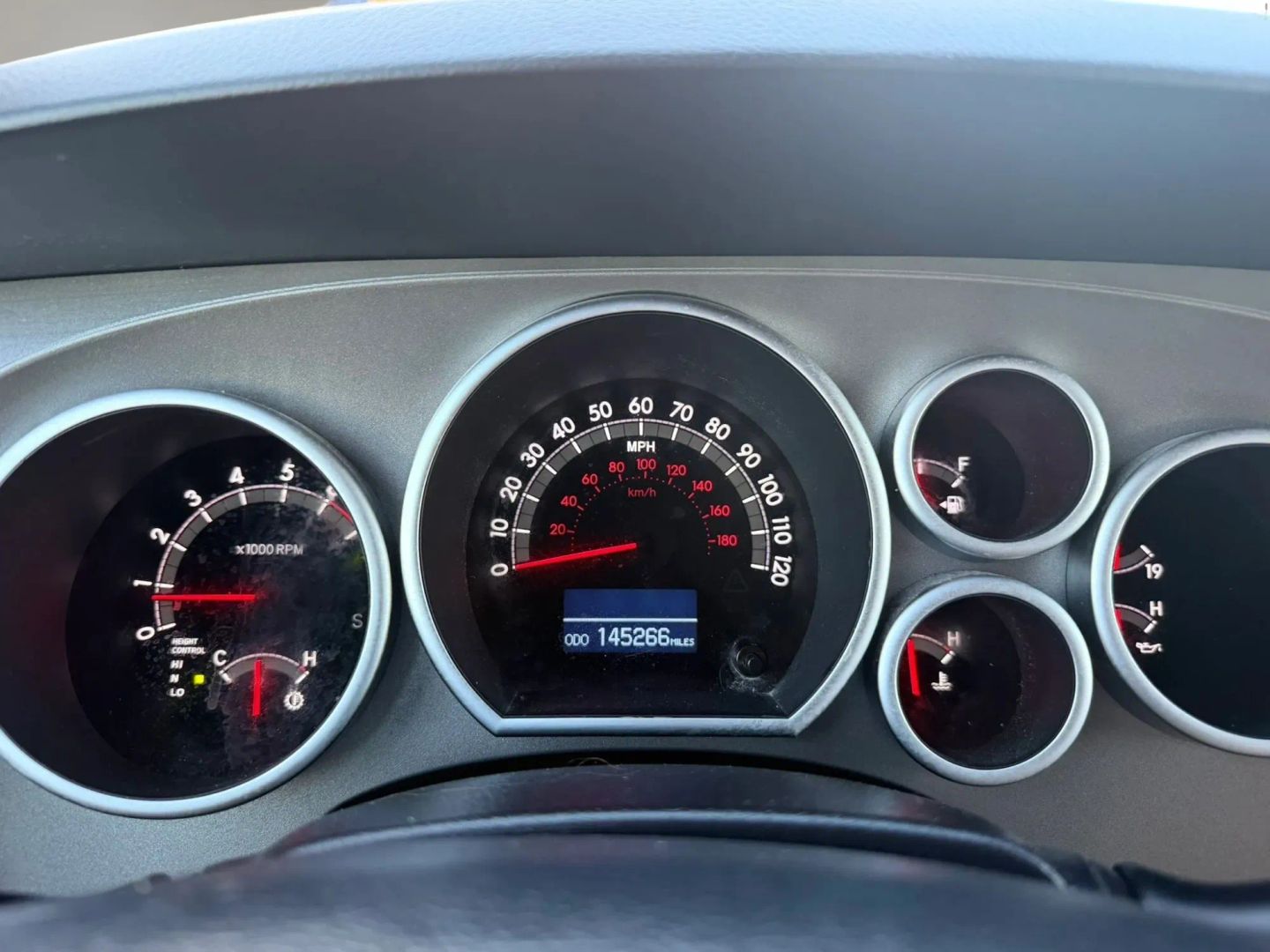 Photo 29 of this Toyota Sequoia