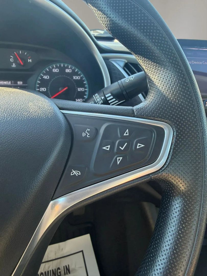 Photo 22 of this Chevrolet Malibu