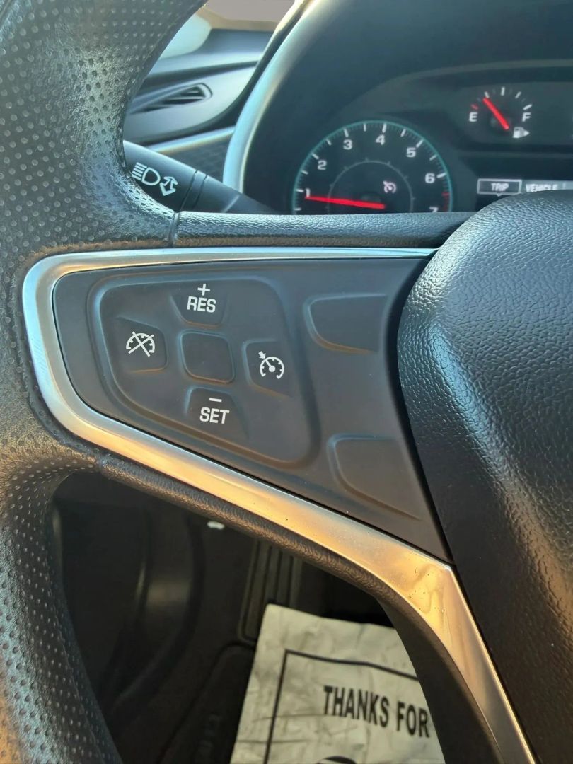 Photo 23 of this Chevrolet Malibu