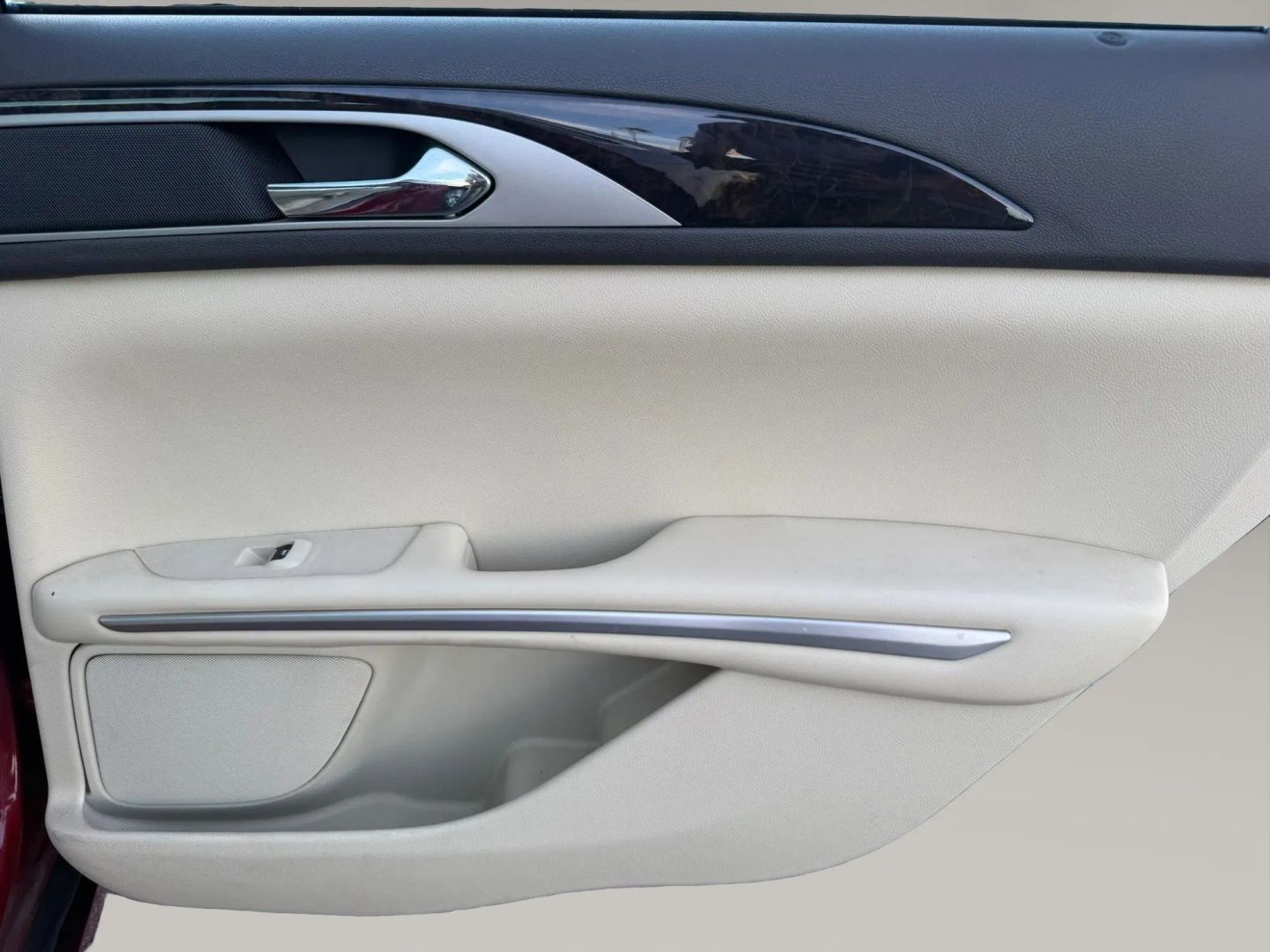 Photo 16 of this Lincoln MKZ