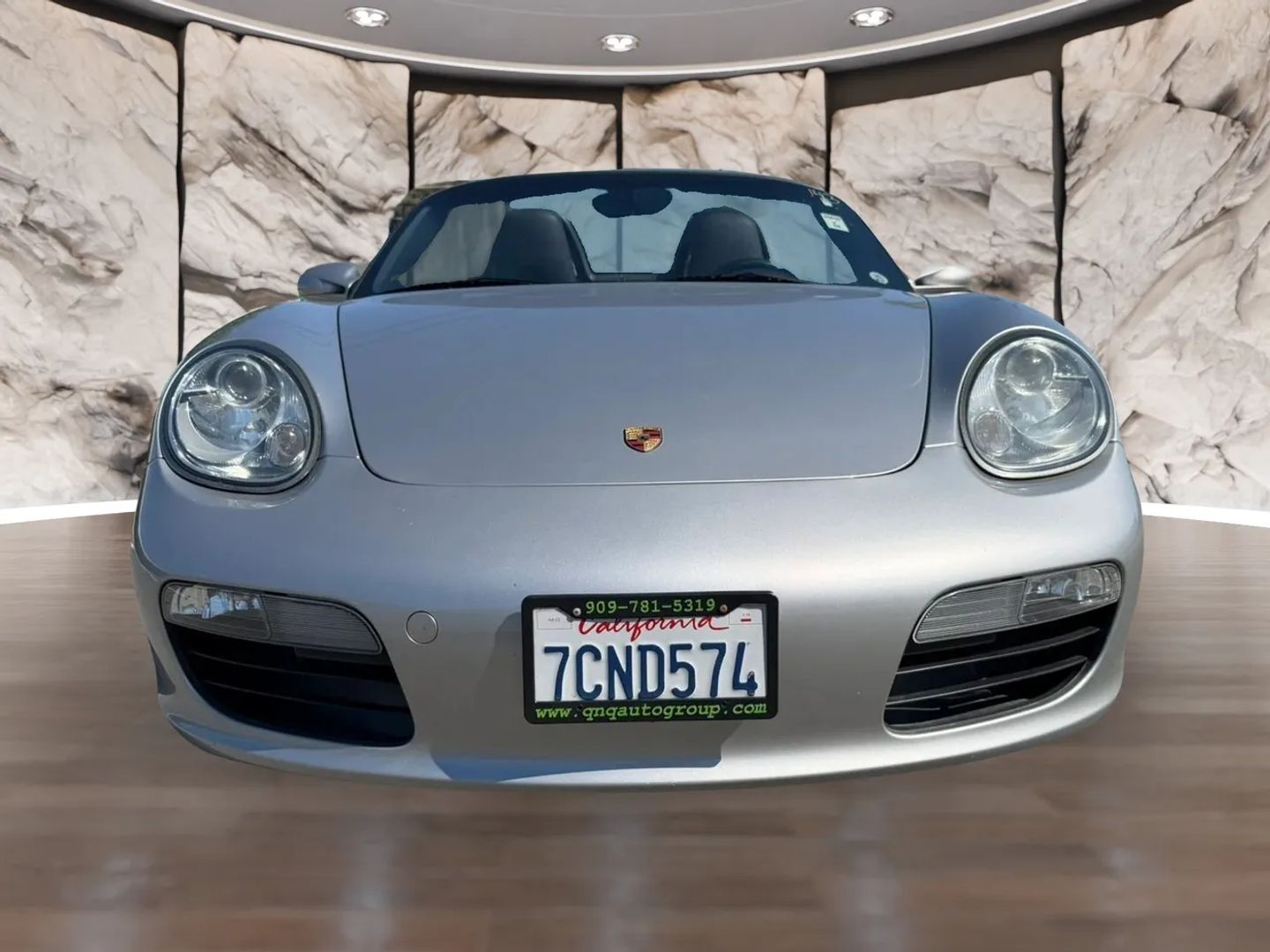 Photo 2 of this Porsche Boxster