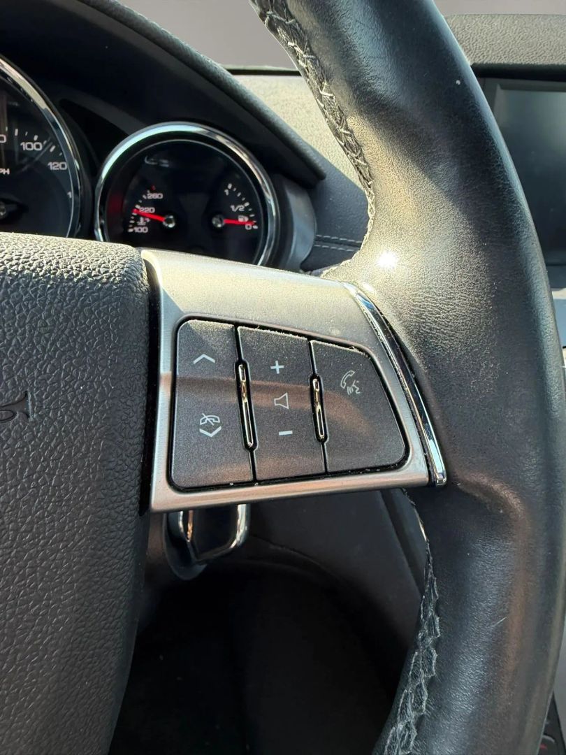 Photo 20 of this Cadillac CTS Coupe