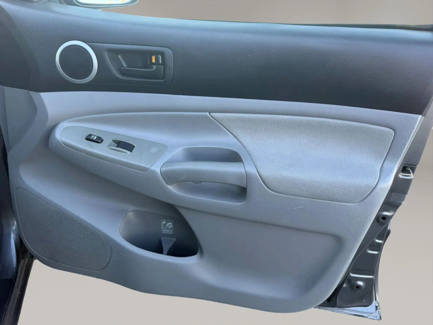 Photo 15 of this Toyota Tacoma