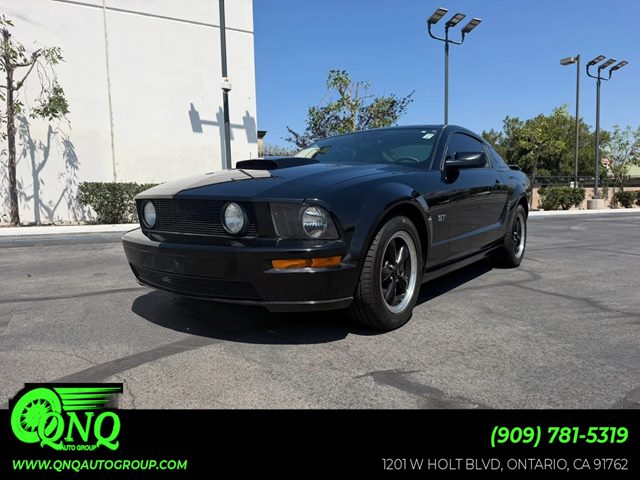 2007 Ford Mustang Coupe Rear-Wheel Drive Manual