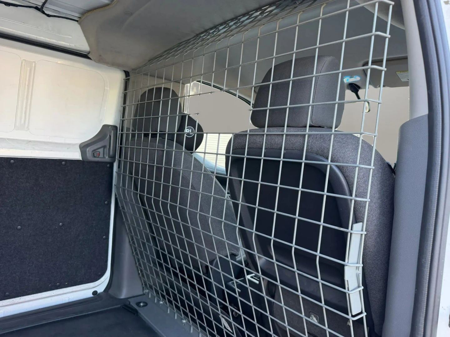 Photo 17 of this Nissan NV200 Compact Cargo