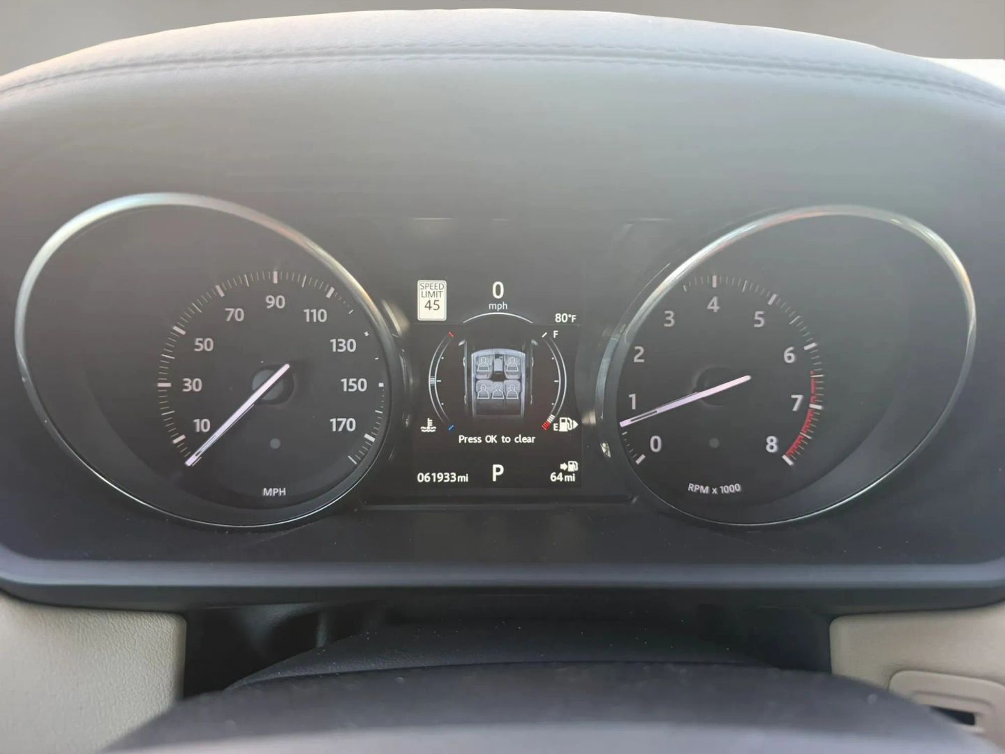 Photo 24 of this Land Rover Range Rover Sport