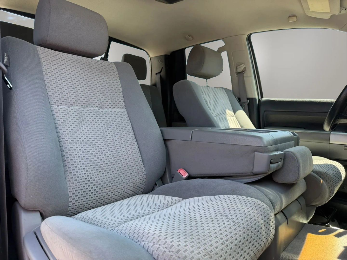 Photo 16 of this Toyota Tundra 2WD Truck