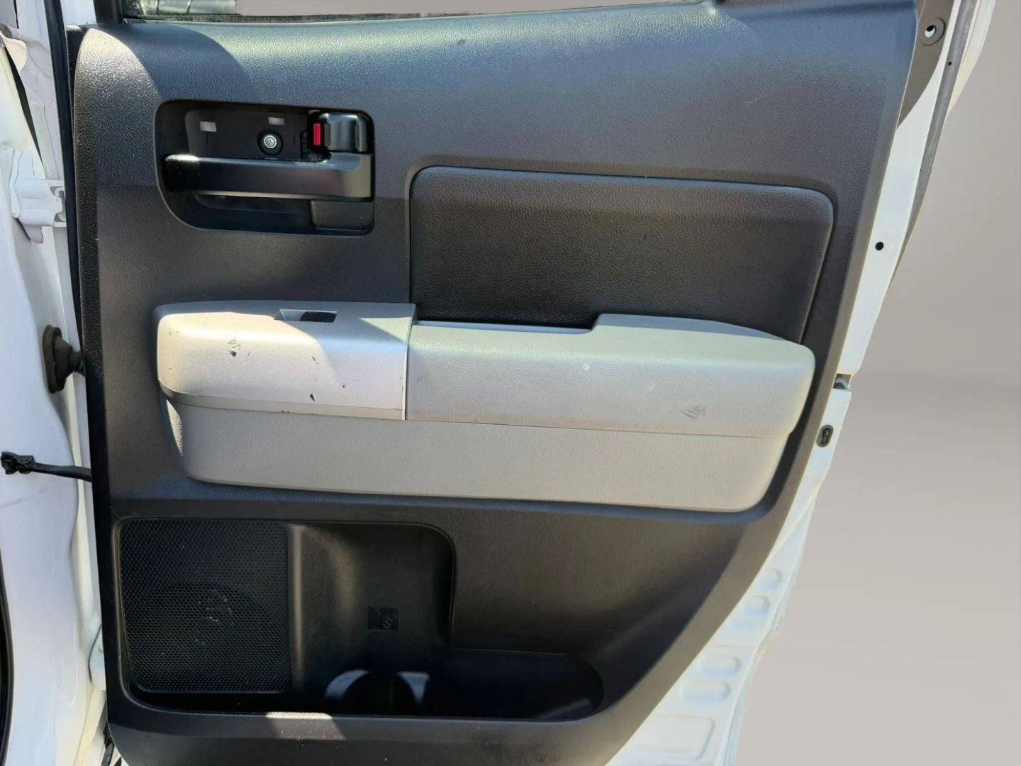 Photo 17 of this Toyota Tundra 2WD Truck