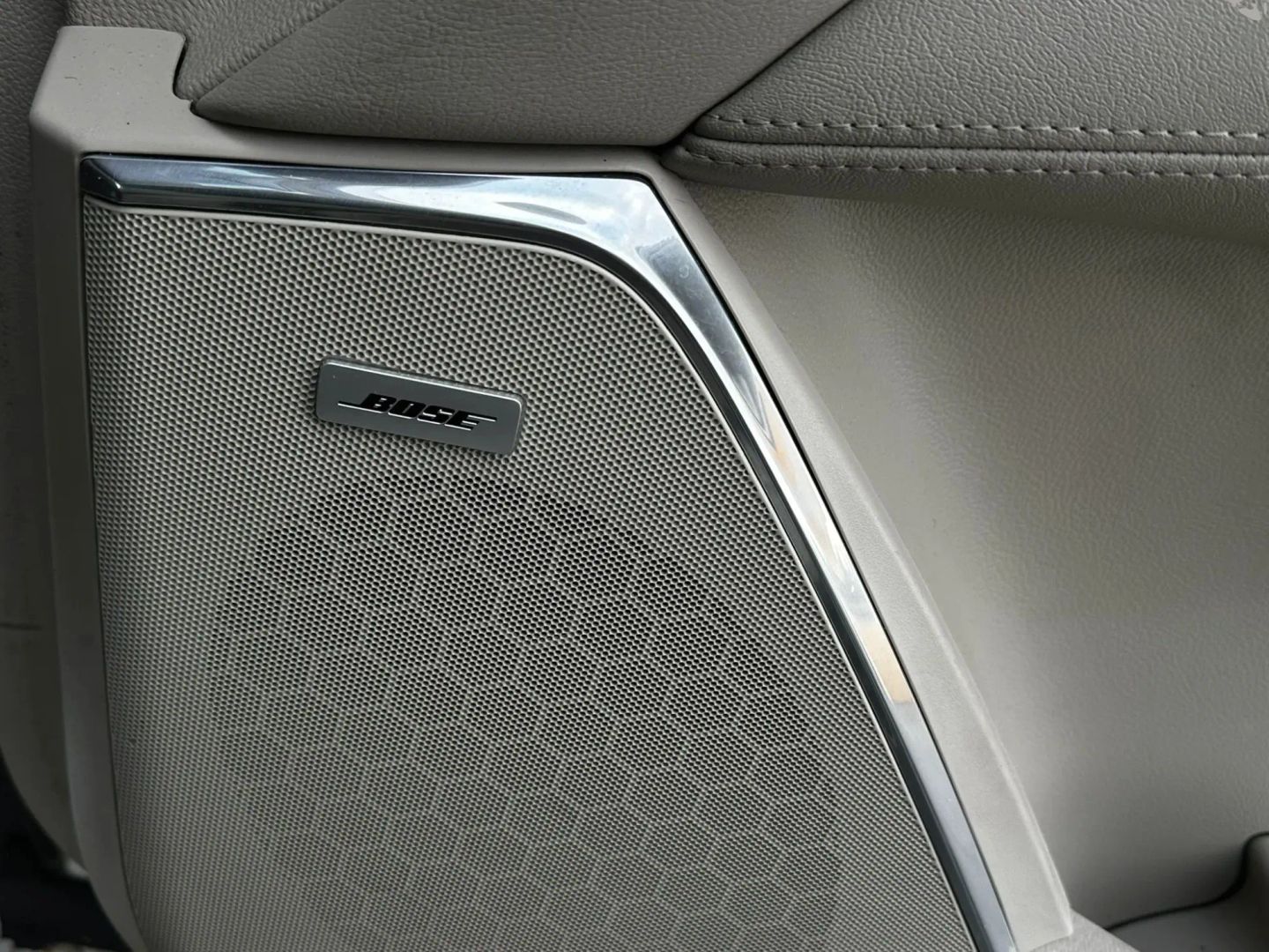 Photo 18 of this Cadillac Escalade