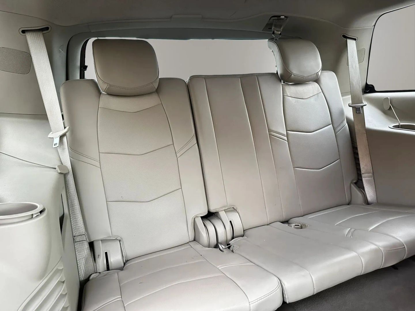 Photo 20 of this Cadillac Escalade