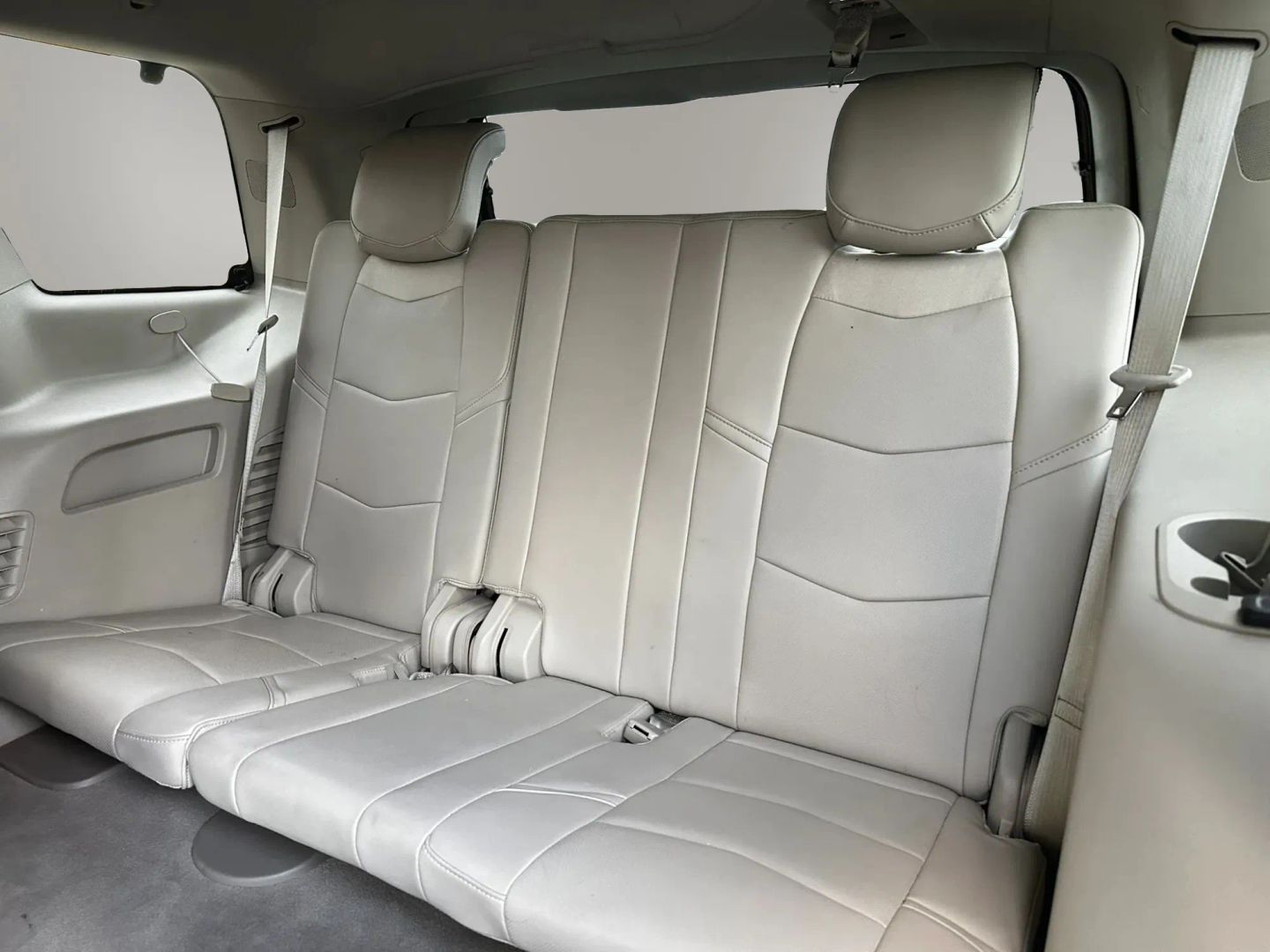 Photo 23 of this Cadillac Escalade