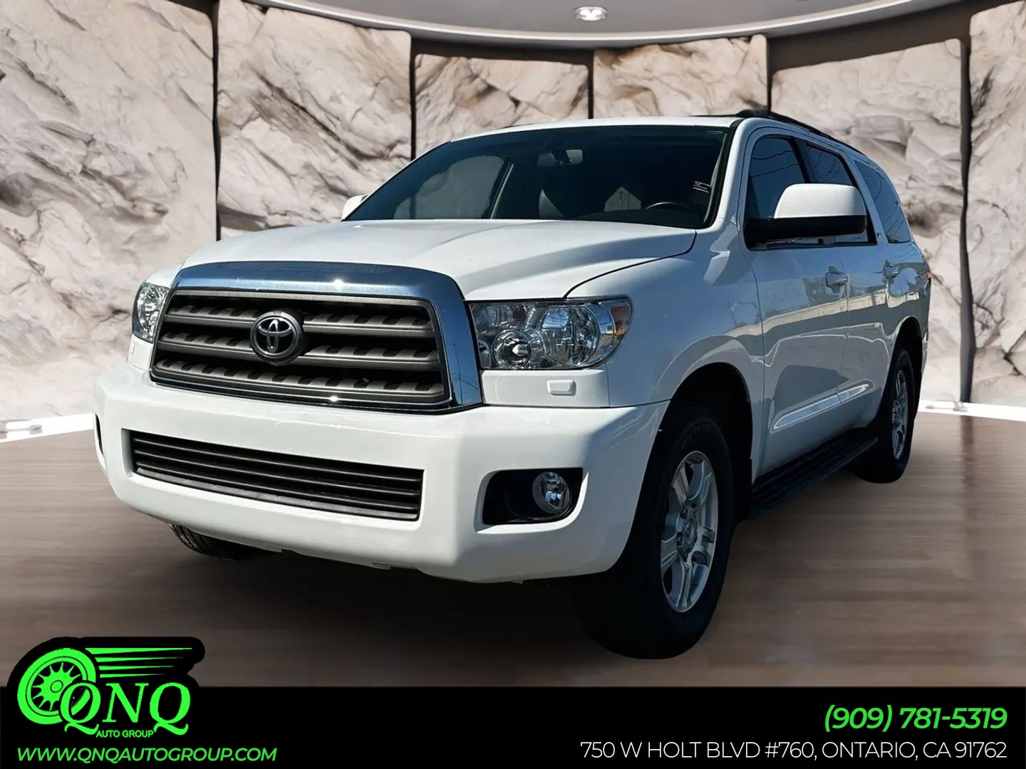 2012 Toyota Sequoia 5.7 Auto SR5's photo
