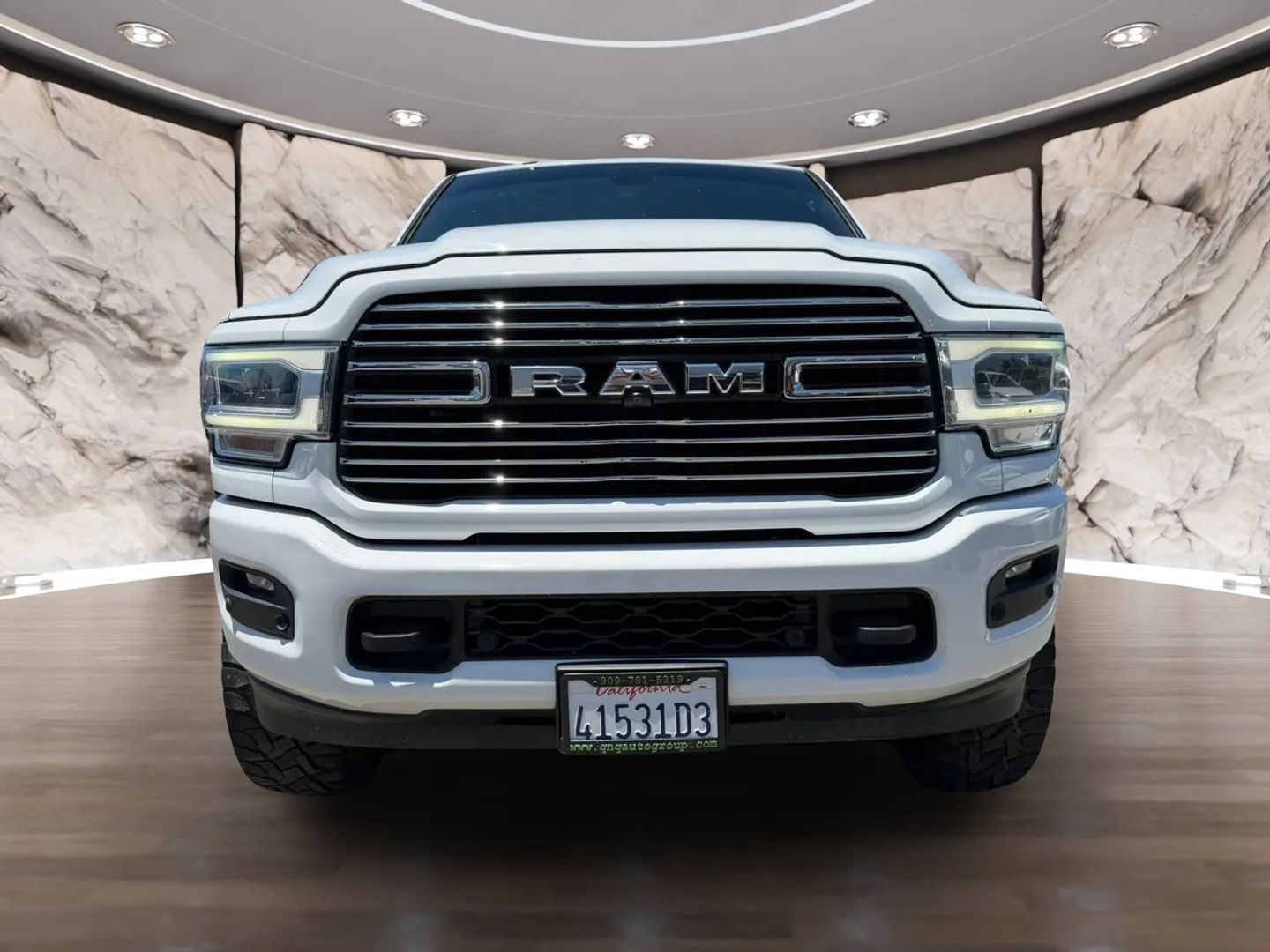 Photo 2 of this Ram 2500