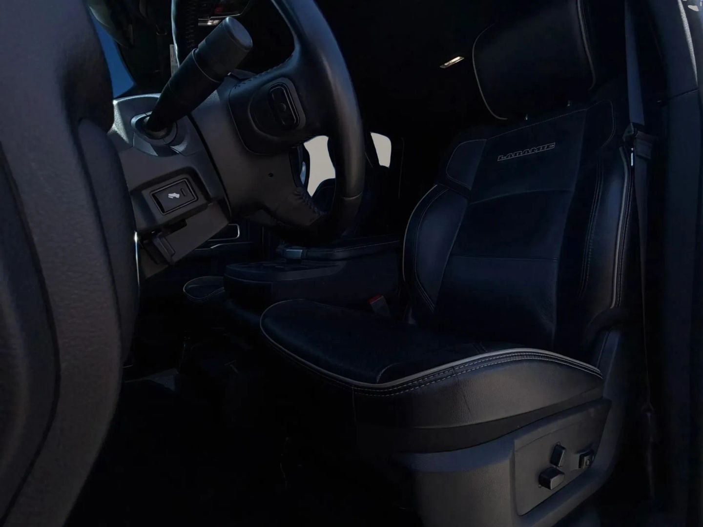 Photo 10 of this Ram 2500