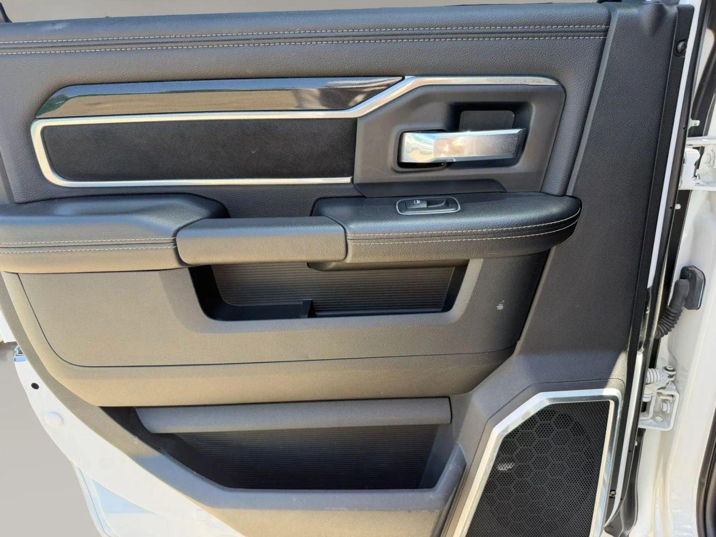Photo 12 of this Ram 2500