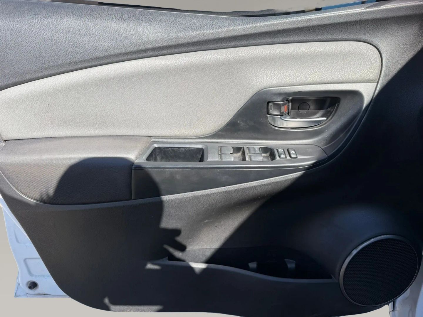 Photo 9 of this Toyota Yaris