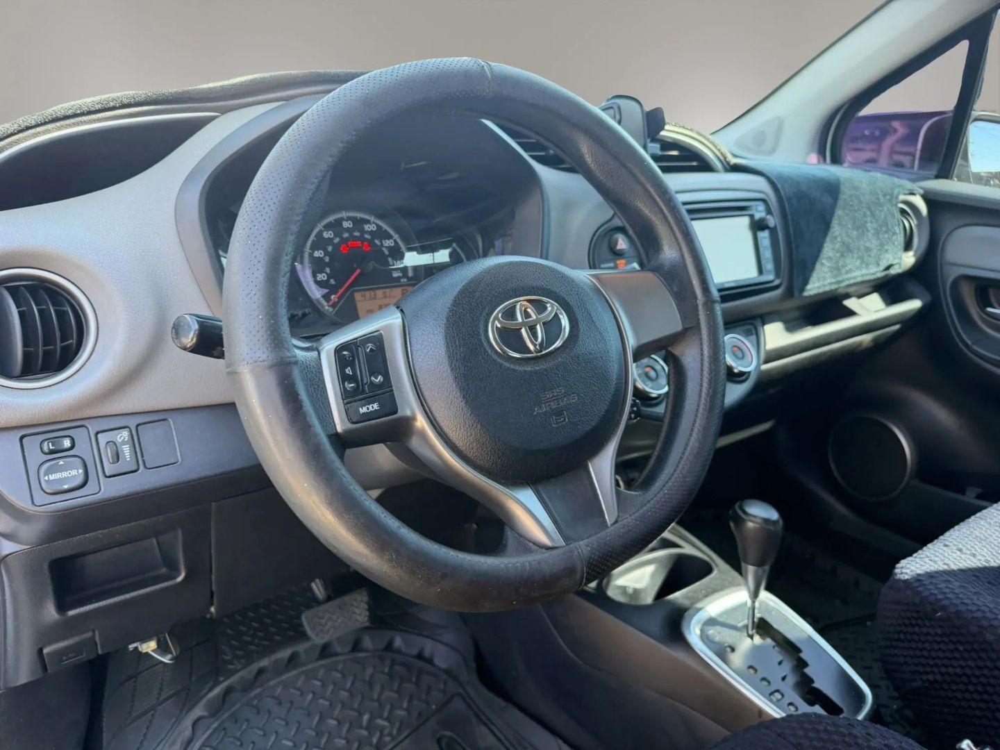 Photo 11 of this Toyota Yaris