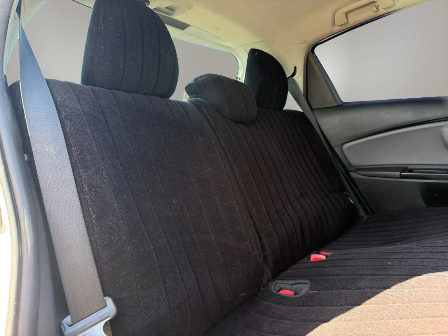 Photo 18 of this Toyota Yaris