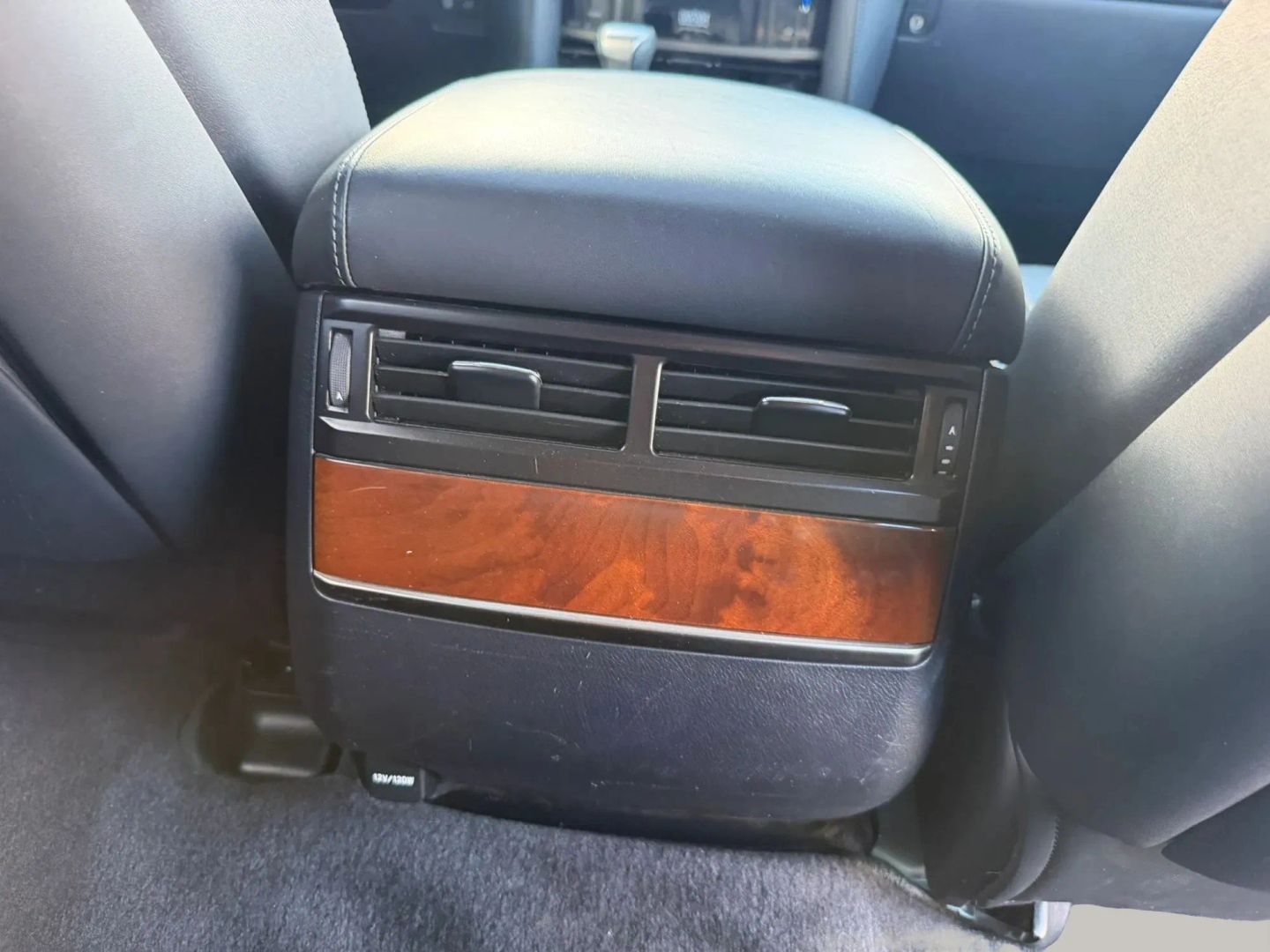 Photo 20 of this Lexus LX 570