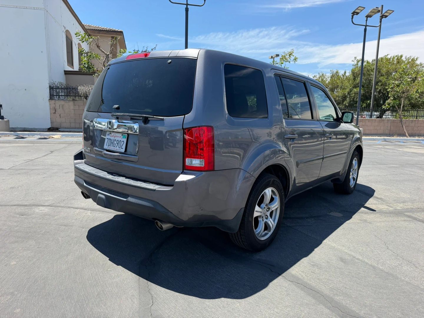 Photo 8 of this Honda Pilot