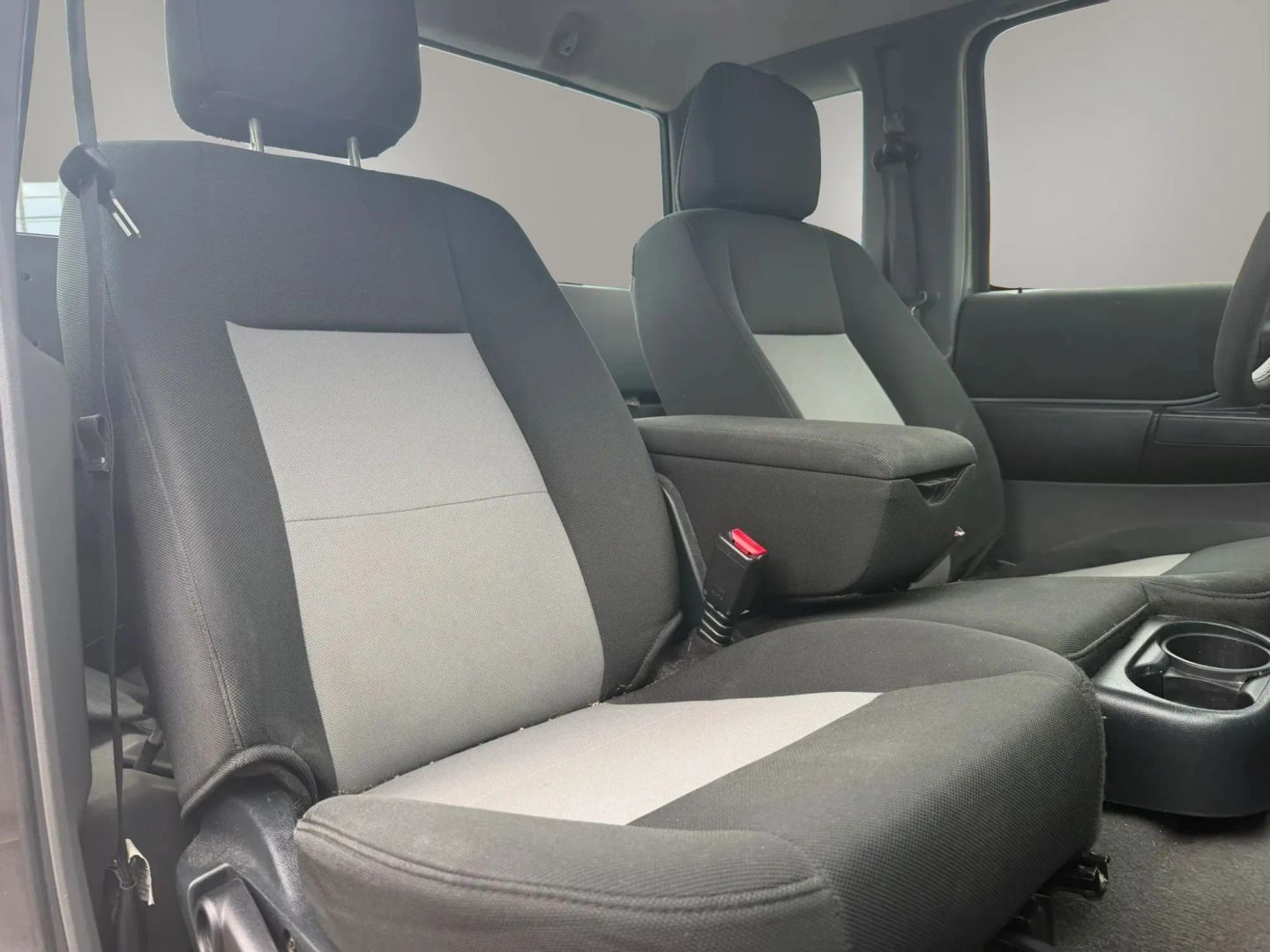 Photo 15 of this Ford Ranger